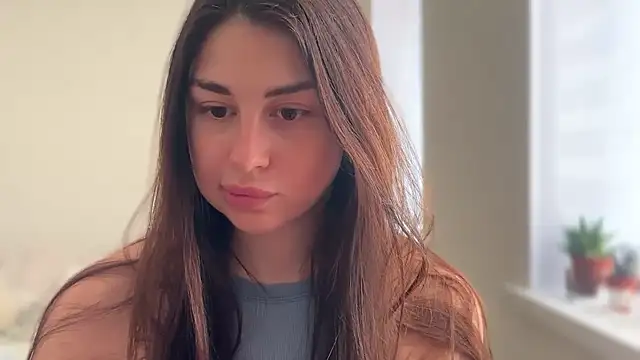 LiluMartiznir online show from 03/18/26, 08:39