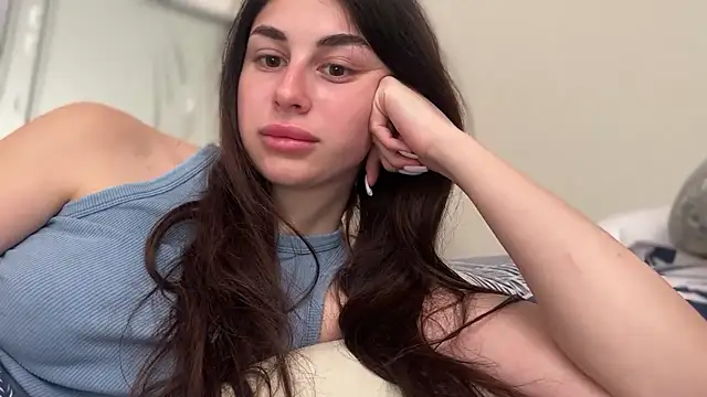 LiluMartiznir online show from 04/02/26, 07:17