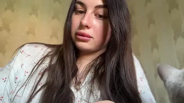 LiluMartiznir online show from 04/16/26, 06:14