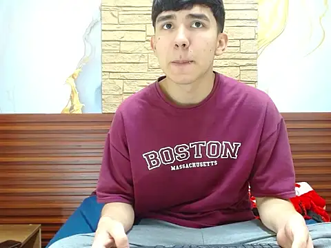 massimoferrera303av online show from 02/25/26, 07:45