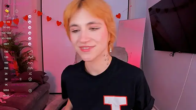 AutumnWhisper online show from 04/08/26, 03:34