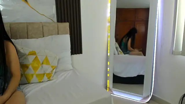 Atenis thompson online show from 03/19/26, 05:39