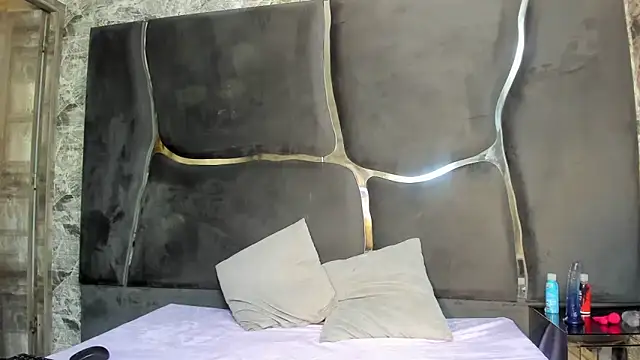 SaxxybunnyAndJayzzy online show from 03/25/26, 10:38