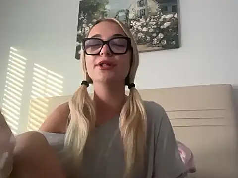 kelseyblu online show from 04/08/26, 10:54