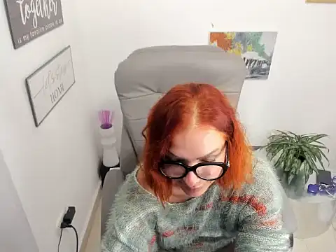 Snapshot of -gala_ chatting on 02/11/26, 07:52 -gala online show from 02/11/26, 07:52