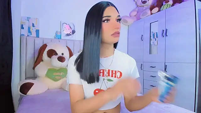 Snapshot of baby_cleo_ chatting on 02/03/26, 02:53 baby cleo online show from 02/03/26, 02:53