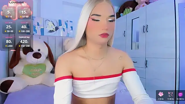 Snapshot of baby_cleo_ chatting on 03/31/26, 11:27 baby cleo online show from 03/31/26, 11:27