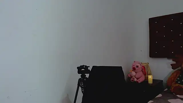 zoecyrus1 online show from 07/11/26, 02:31