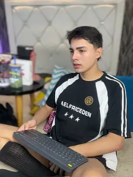 Samu Hott online show from 03/03/26, 08:26