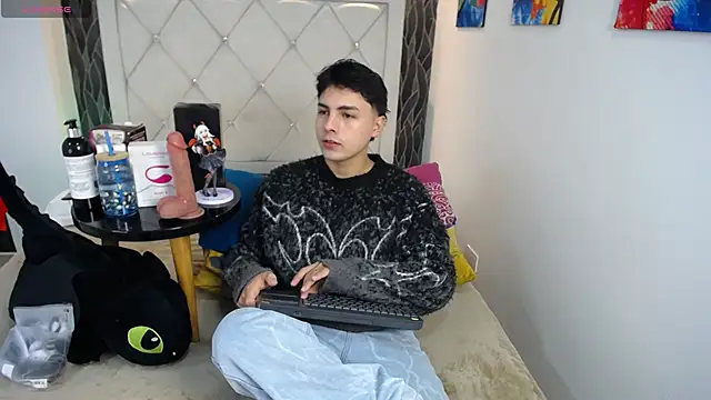 Samu Hott online show from 03/25/26, 08:26