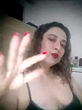 Snapshot of risitos23 chatting on 03/27/26, 03:34 risitos23 online show from 03/27/26, 03:34