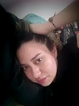 Snapshot of risitos23 chatting on 04/16/26, 03:51 risitos23 online show from 04/16/26, 03:51