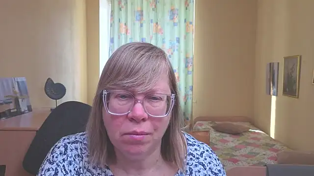 Emma Eclipsee online show from 02/19/26, 08:21