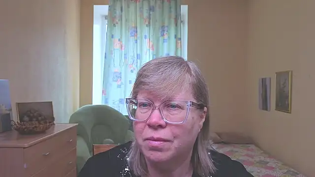 Emma Eclipsee online show from 03/21/26, 11:59