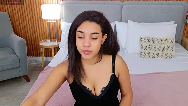 Luna Cortier online show from 03/16/26, 07:12