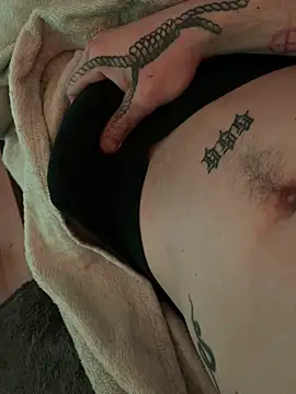 Snapshot of Piratee666 chatting on 02/05/26, 02:38 Piratee666 online show from 02/05/26, 02:38