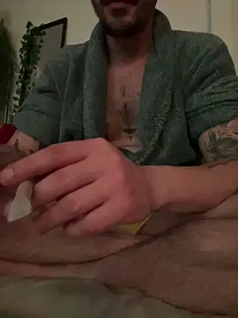 Snapshot of Piratee666 chatting on 02/26/26, 10:42 Piratee666 online show from 02/26/26, 10:42