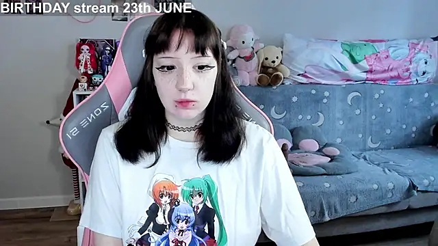 MollysLand online show from 06/18/26, 09:14