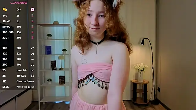 MaraButtrey online show from 05/19/26, 01:56