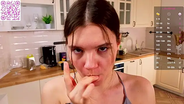 MirthaZien online show from 03/27/26, 01:11