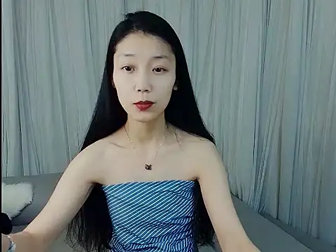 Snapshot of HUIZI8 chatting on 02/09/26, 10:52 HUIZI8 online show from 02/09/26, 10:52