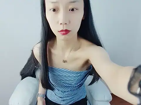 Snapshot of HUIZI8 chatting on 03/02/26, 01:07 HUIZI8 online show from 03/02/26, 01:07