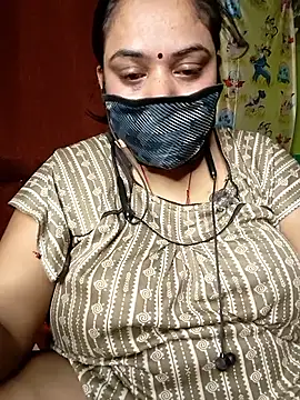 06Rozi online show from 04/14/26, 04:57