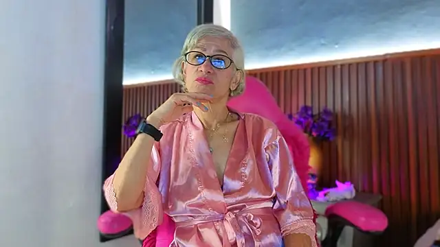 miss monserrate01 online show from 03/05/26, 01:18