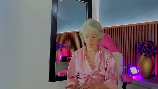 miss monserrate01 online show from 06/01/26, 01:24