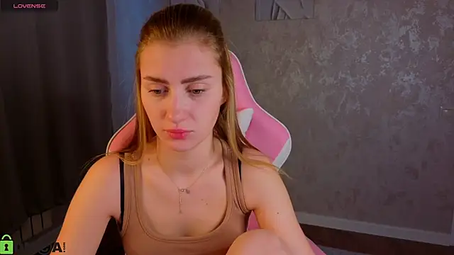 Snapshot of Rita_Flux chatting on 02/17/26, 02:30 Rita Flux online show from 02/17/26, 02:30