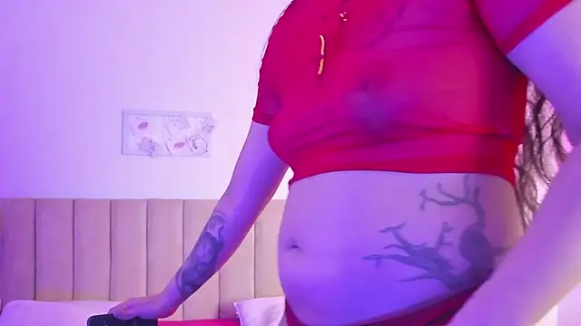 Snapshot of AmberRaiden chatting on 02/20/26, 03:36 AmberRaiden online show from 02/20/26, 03:36