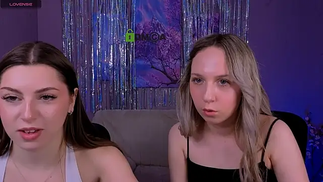 Snapshot of tiffani_murr chatting on 03/03/26, 10:32 tiffani murr online show from 03/03/26, 10:32