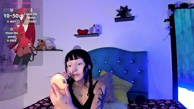 Gemma honey online show from 05/19/26, 01:39