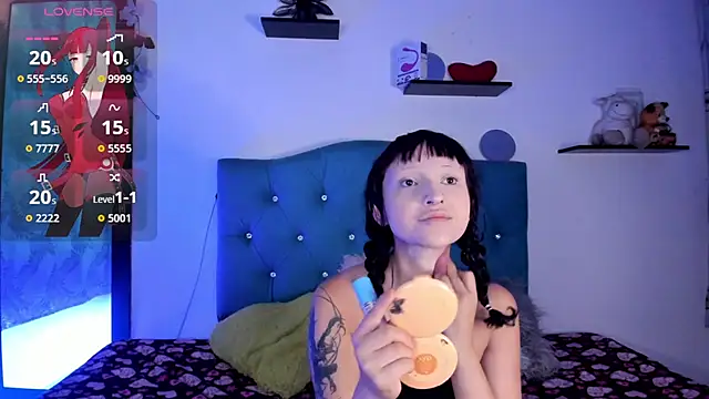 Gemma honey online show from 05/20/26, 01:17