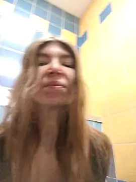 Snapshot of Bubble_Chloe chatting on 02/26/26, 02:49 Bubble Chloe online show from 02/26/26, 02:49