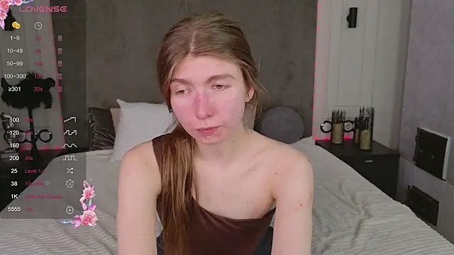 Bubble Chloe online show from 03/06/26, 02:24