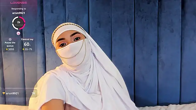 fatimarab   online show from 02/21/26, 03:40