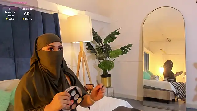 fatimarab   online show from 02/27/26, 03:17