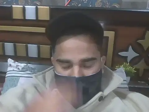 Snapshot of MrCurioX chatting on 02/03/26, 04:01 MrCurioX online show from 02/03/26, 04:01