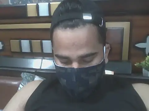 Snapshot of MrCurioX chatting on 02/04/26, 04:24 MrCurioX online show from 02/04/26, 04:24