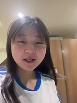 Snapshot of LXR77887 chatting on 04/08/26, 03:50 LXR77887 online show from 04/08/26, 03:50