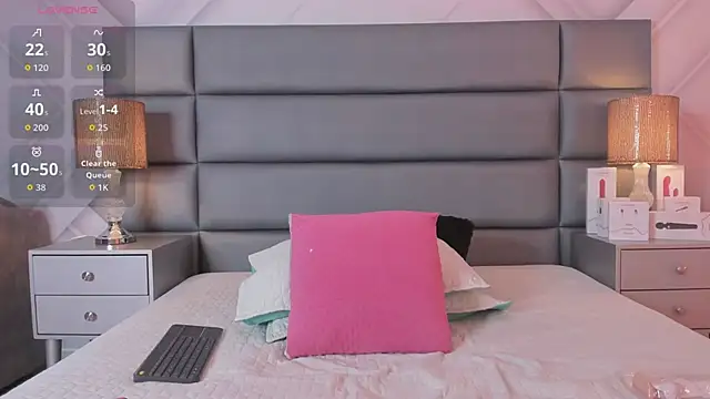 AlexaFoxx  online show from 03/12/26, 12:55