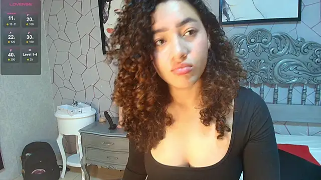 meganrousx online show from 03/19/26, 01:15