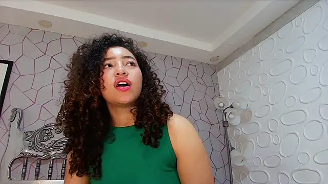 meganrousx online show from 03/27/26, 01:44