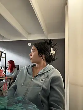 Sara Fernandez  online show from 02/18/26, 01:40