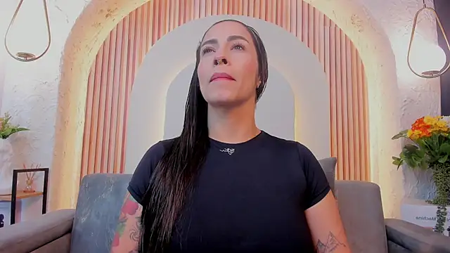 violet scott  online show from 03/26/26, 10:21