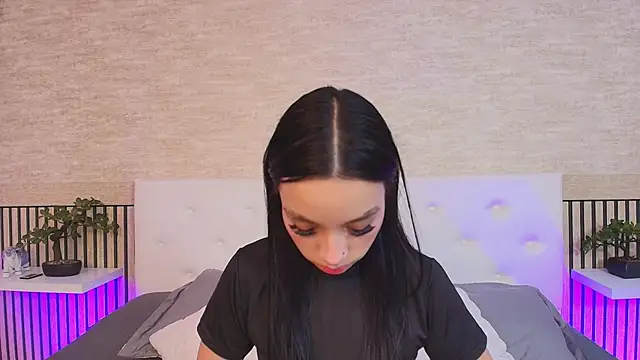 Snapshot of Elizabeth_Ferrer chatting on 02/25/26, 11:53 Elizabeth Ferrer online show from 02/25/26, 11:53