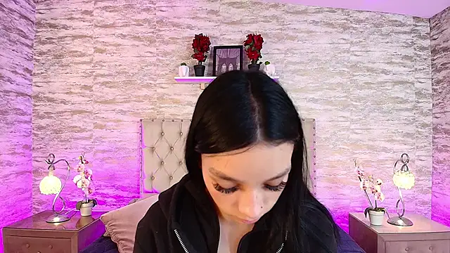 Snapshot of Elizabeth_Ferrer chatting on 03/19/26, 12:20 Elizabeth Ferrer online show from 03/19/26, 12:20