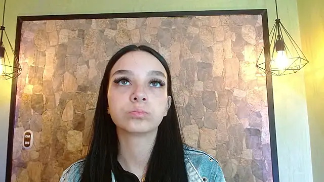 Snapshot of Elizabeth_Ferrer chatting on 03/21/26, 12:21 Elizabeth Ferrer online show from 03/21/26, 12:21