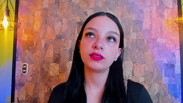 Snapshot of Elizabeth_Ferrer chatting on 04/15/26, 12:23 Elizabeth Ferrer online show from 04/15/26, 12:23